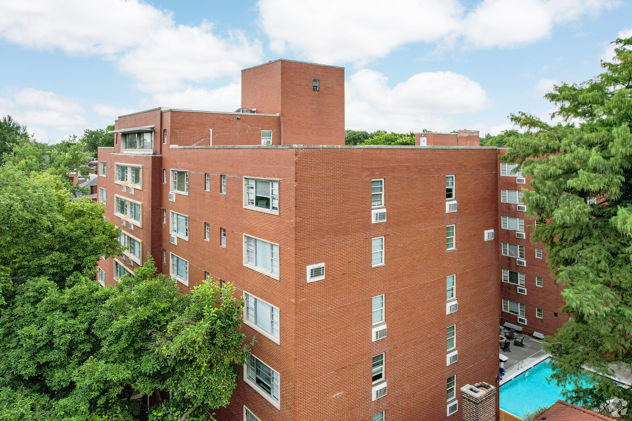 512 W Ormsby Ave, Louisville, KY à vendre Photo principale– Image 1 sur 51
