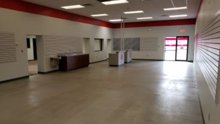 530 E 8th St, Junction City, KS à vendre - Photo intérieure – Image 3 sur 23