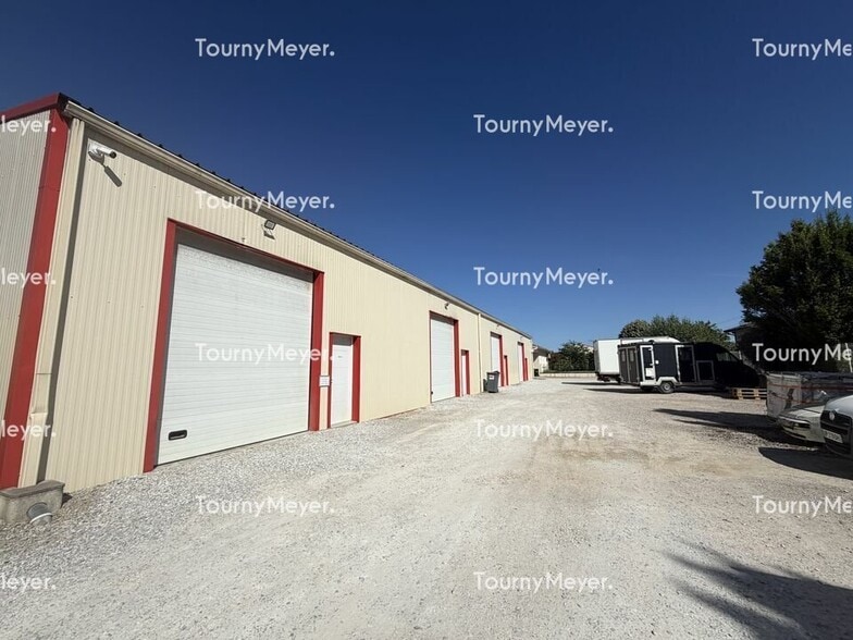 19 Rue De La Plaine, Verfeil à louer - Photo de l’immeuble – Image 3 sur 4