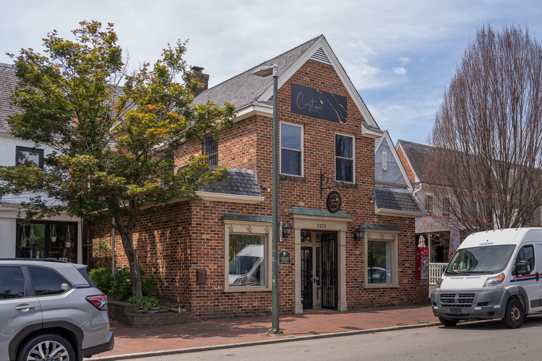 3427-3429 W Cary St, Richmond, VA à vendre Photo de l’immeuble– Image 1 sur 12