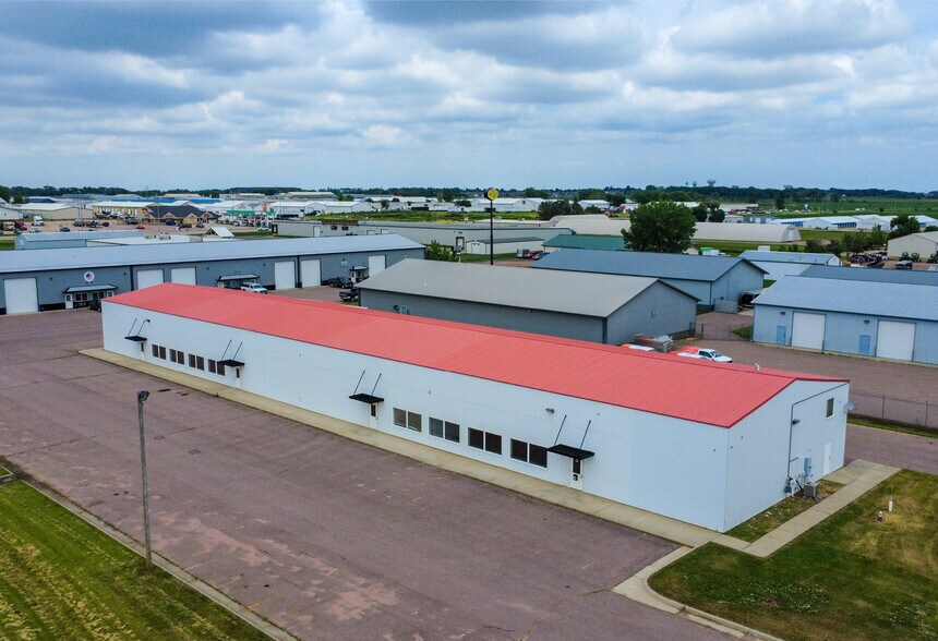 47054 104th St, Sioux Falls, SD à louer - Photo de l’immeuble – Image 3 sur 26
