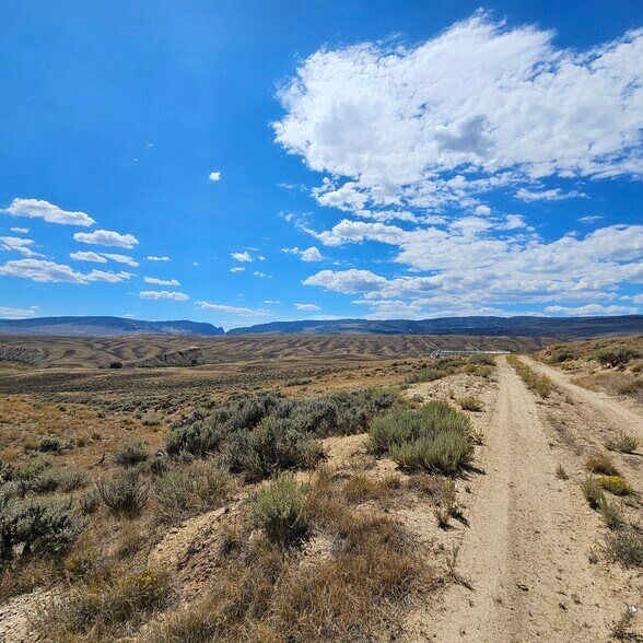 2055 GCR 224, Kremmling, CO à vendre - Photo de l’immeuble – Image 2 sur 13
