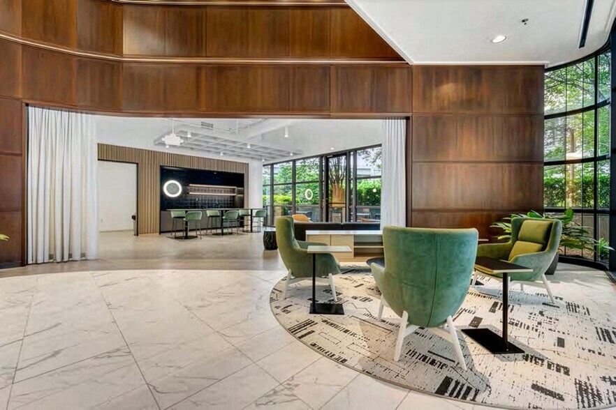 3101 Towercreek Pkwy SE, Atlanta, GA à louer - Photo de l’immeuble – Image 2 sur 6