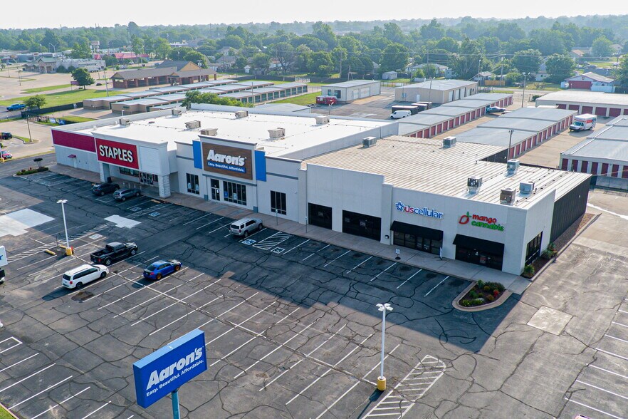 1211-1217 NW Sheridan Rd, Lawton, OK à vendre - Photo de l’immeuble – Image 2 sur 3
