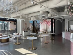 329 S Highway 101, Solana Beach, CA à louer Photo intérieure– Image 2 sur 10