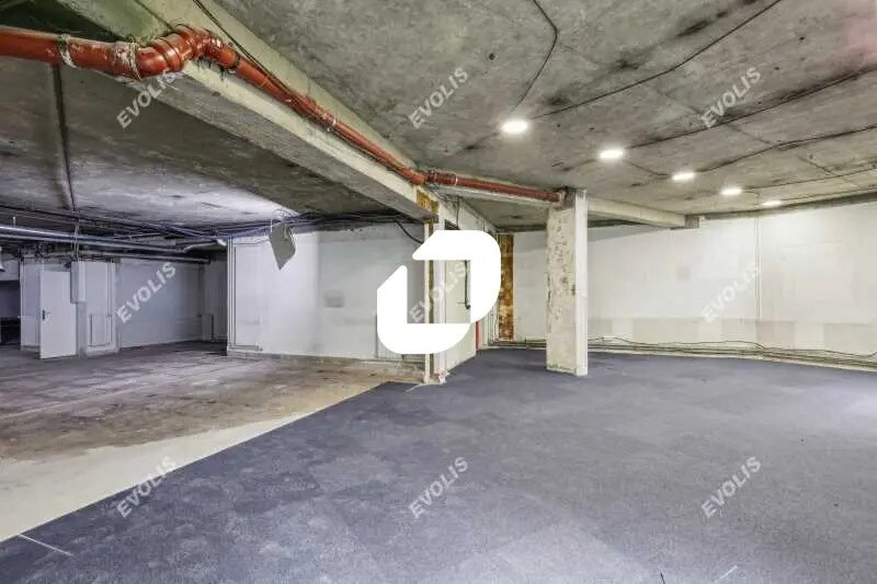 Bureau dans Paris à louer - Photo de l’immeuble – Image 2 sur 20