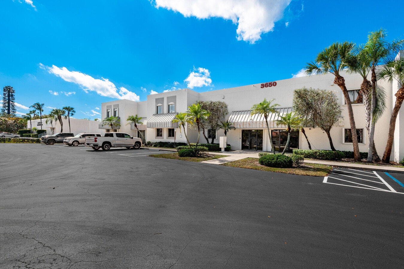 3650 Coral Ridge Dr, Coral Springs, FL 33065 - Lot 103 - - Photo intérieure - Image 2 of 13