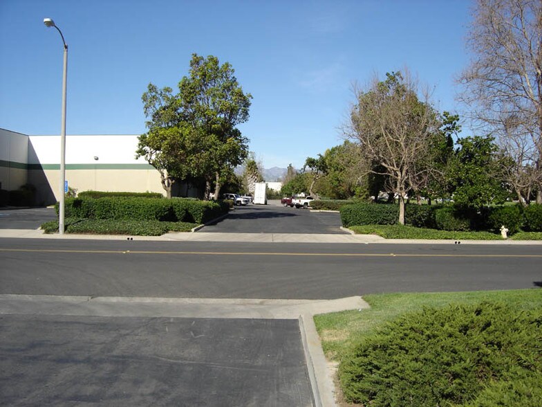 4681 Calle Bolero, Camarillo, CA à louer - Photo principale – Image 2 sur 7