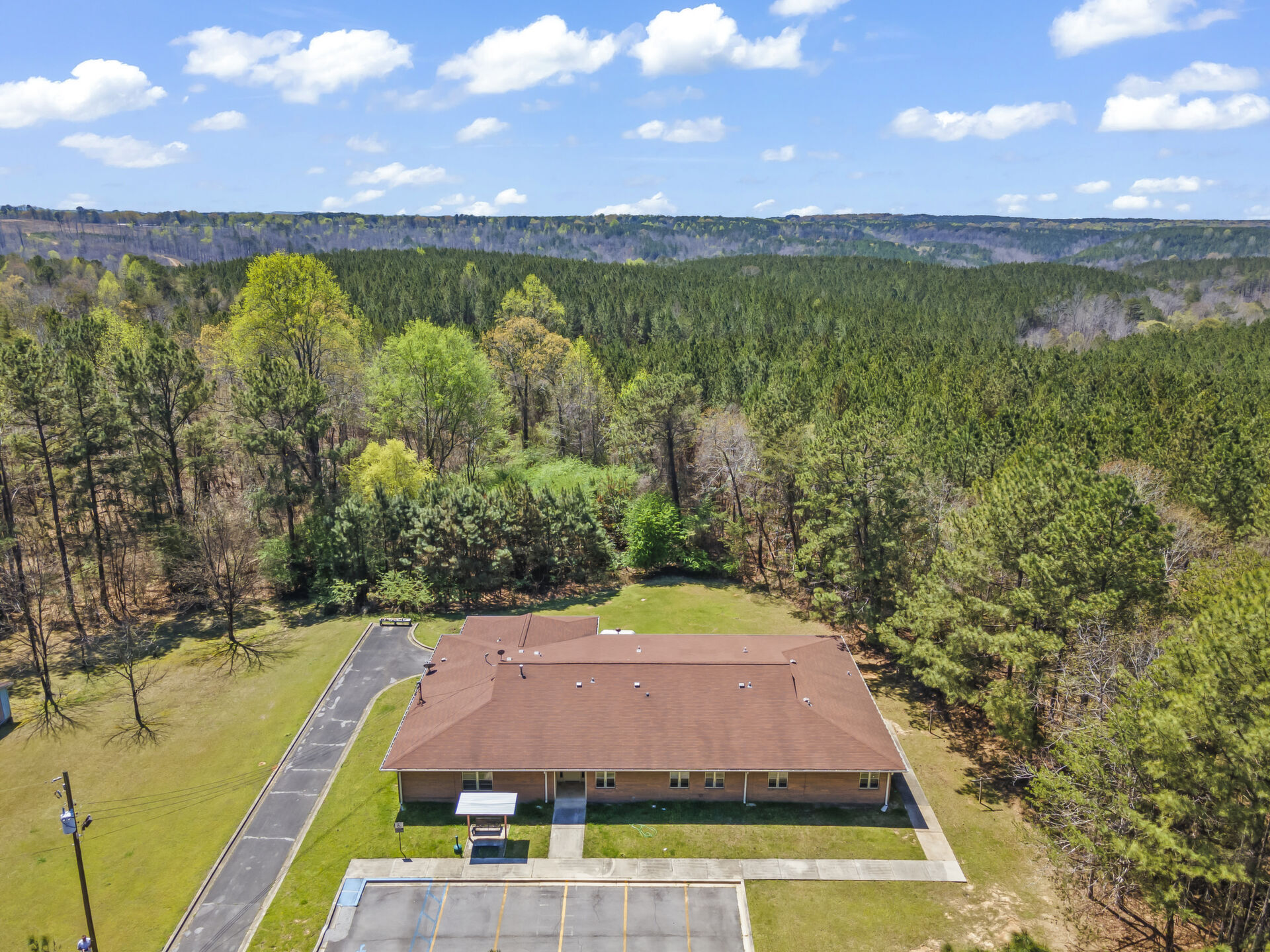 9670 Smith Lake Dam Rd, Jasper, AL à vendre Photo de l’immeuble– Image 1 sur 15