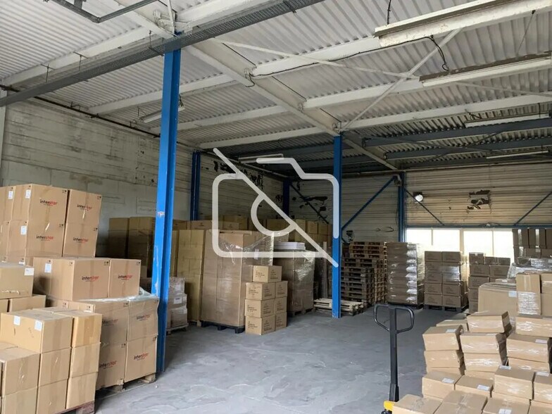 Industriel/Logistique dans Brétigny-sur-Orge à vendre - Photo de l’immeuble – Image 2 sur 16