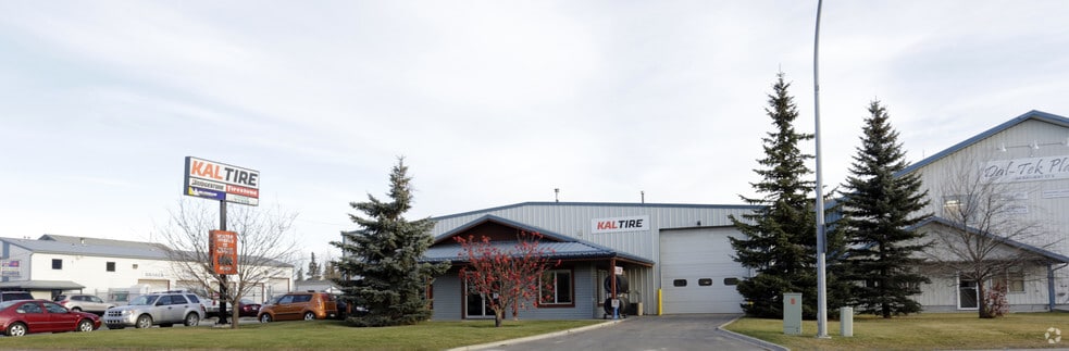 50 Railway St E, Cochrane, AB à vendre - Photo de l’immeuble – Image 3 sur 4