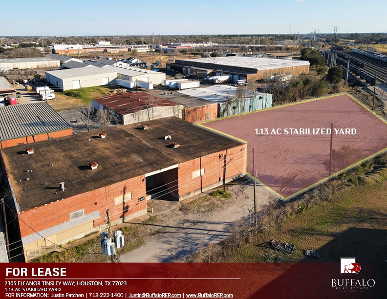 2307 Eleanor Tinsley Way, Houston, TX à louer Photo de l’immeuble– Image 1 sur 4
