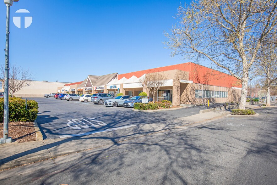 829 Jefferson Blvd, West Sacramento, CA à vendre - Photo de l’immeuble – Image 3 sur 17