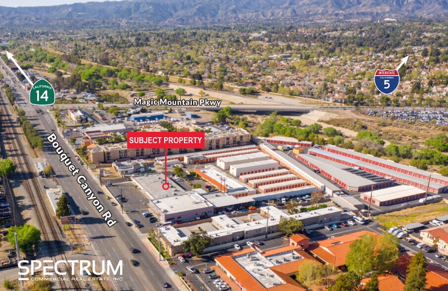 26057-26069 Bouquet Canyon Rd, Valencia, CA à louer - Photo de l’immeuble – Image 3 sur 8