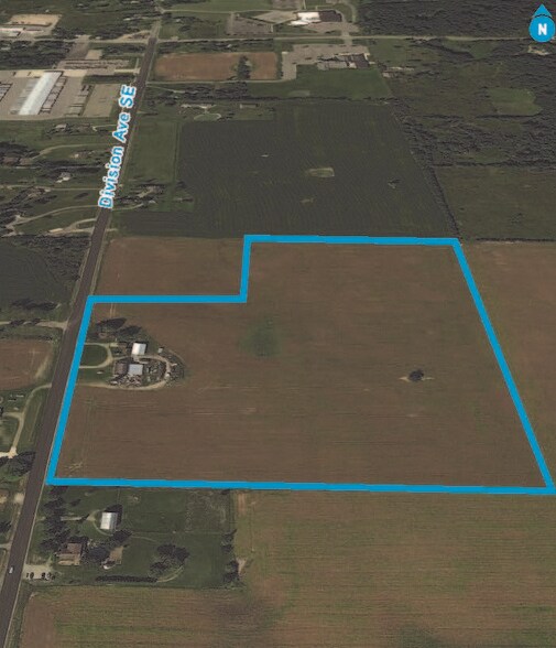 10670 Division Ave SE - 5 Parcels for Sa portefeuille de 5 biens à vendre sur LoopNet.fr - Photo principale – Image 1 sur 1