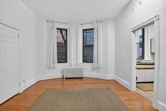 1115 Massachusetts Ave NW, Washington, DC à louer Photo intérieure– Image 2 sur 6