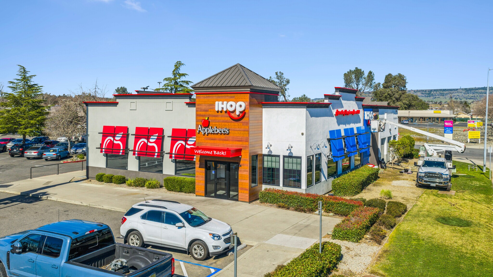 2160 Feather River Blvd, Oroville, CA à vendre Photo principale– Image 1 sur 8