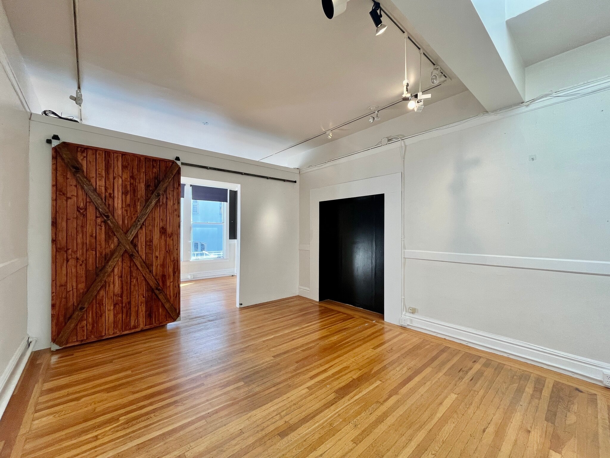 547-555 Sutter St, San Francisco, CA à louer Photo de l’immeuble– Image 1 sur 4