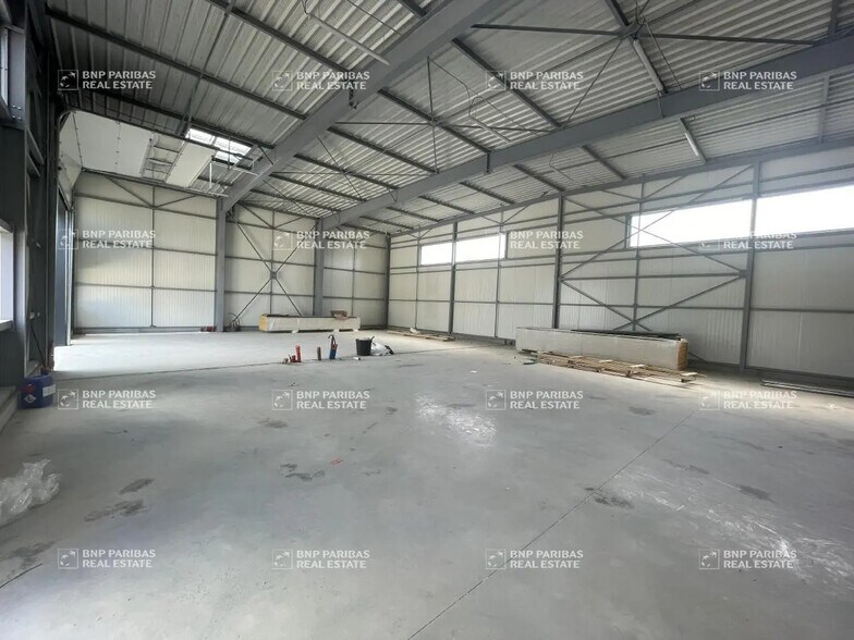 Bureau dans Guichen à louer - Photo intérieure – Image 3 sur 6