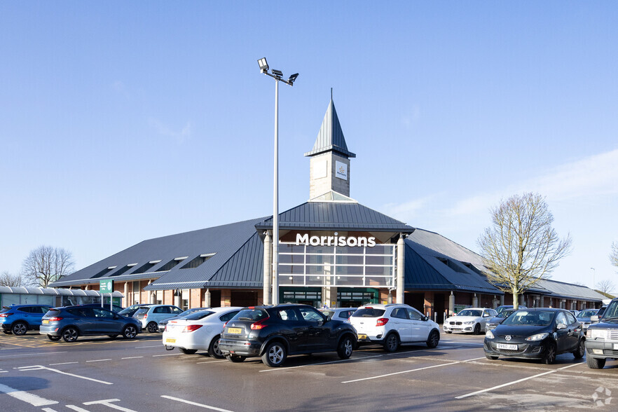 Black Country Route, Bilston à louer - Photo principale – Image 1 sur 3