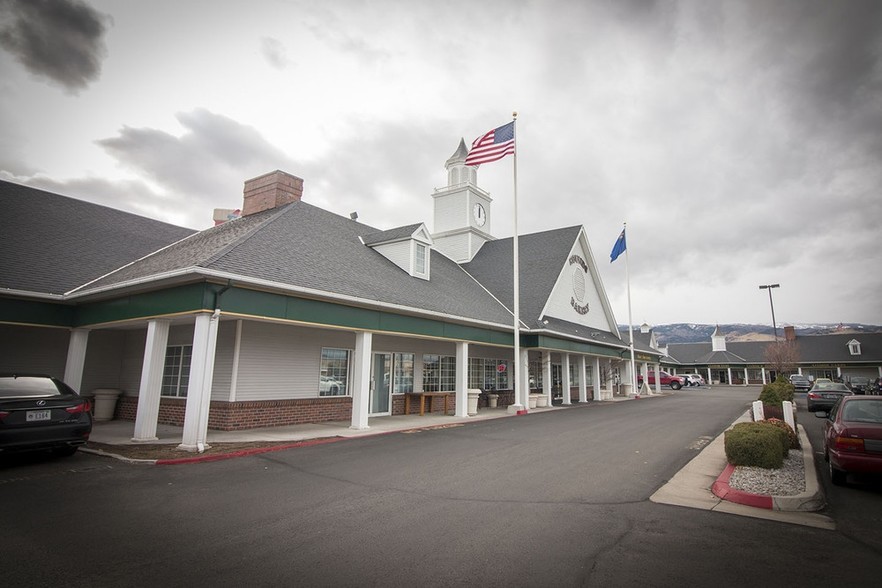 290-294 E Moana Ln, Reno, NV à louer - Photo de l’immeuble – Image 3 sur 5