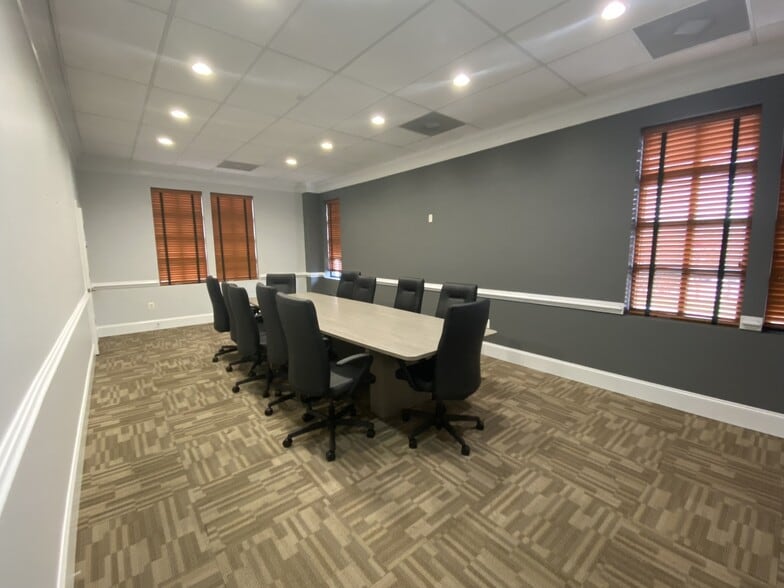 8530 Veterans Hwy, Millersville, MD à louer - Photo intérieure – Image 2 sur 9