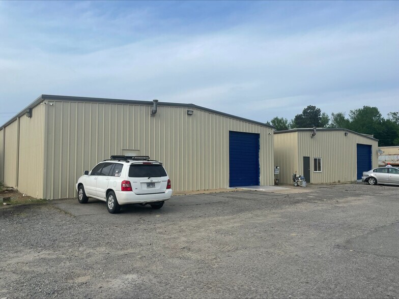 62 Industrial Park Cir, Benton, AR à louer - Photo de l’immeuble – Image 2 sur 4