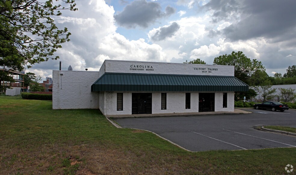 1518 Bryant Pl, Charlotte, NC à vendre - Photo de l’immeuble – Image 2 sur 4