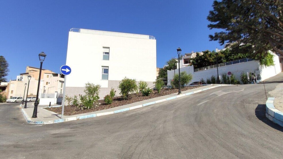 Calle Sabuquillo, 26, Lanjarón, Granada à vendre - Photo de l’immeuble – Image 2 sur 43