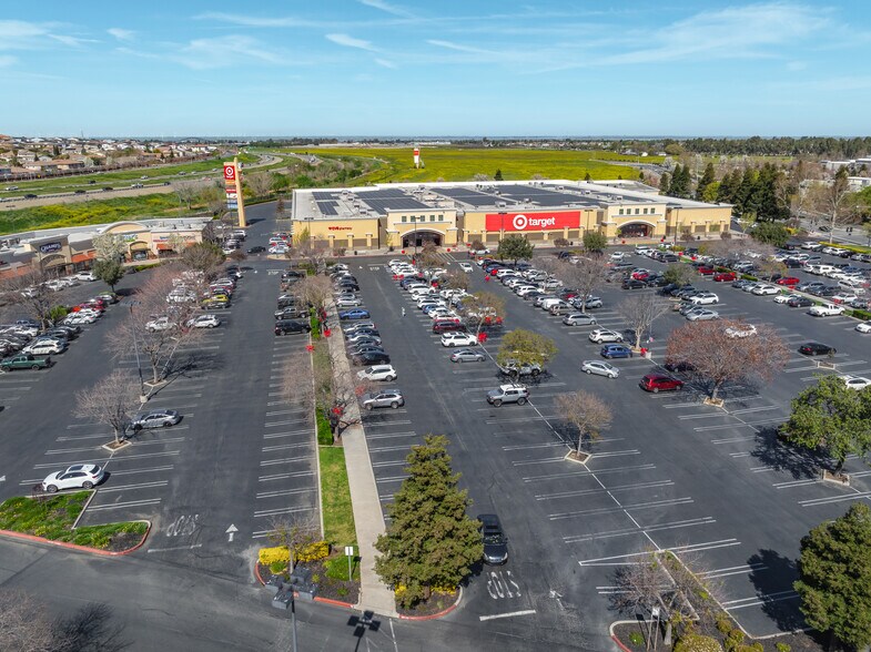 5709-5779 Lone Tree Way, Antioch, CA à louer - Photo de l’immeuble – Image 2 sur 20