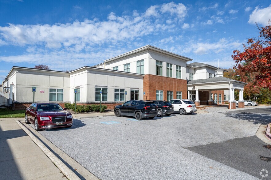 14999 Health Center Dr, Bowie, MD à louer - Photo principale – Image 1 sur 4