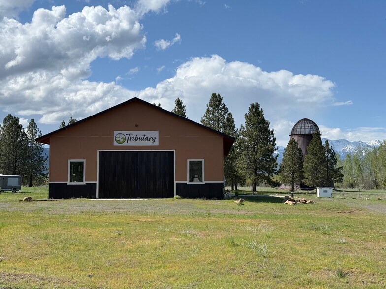 38481 Sawmill Cutoff Ln, Halfway, OR à vendre - Photo de l’immeuble – Image 2 sur 29
