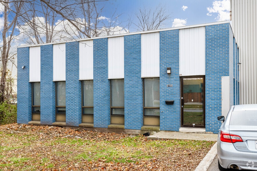 2700 Rue Sabourin, Montréal, QC à vendre - Photo principale – Image 1 sur 4