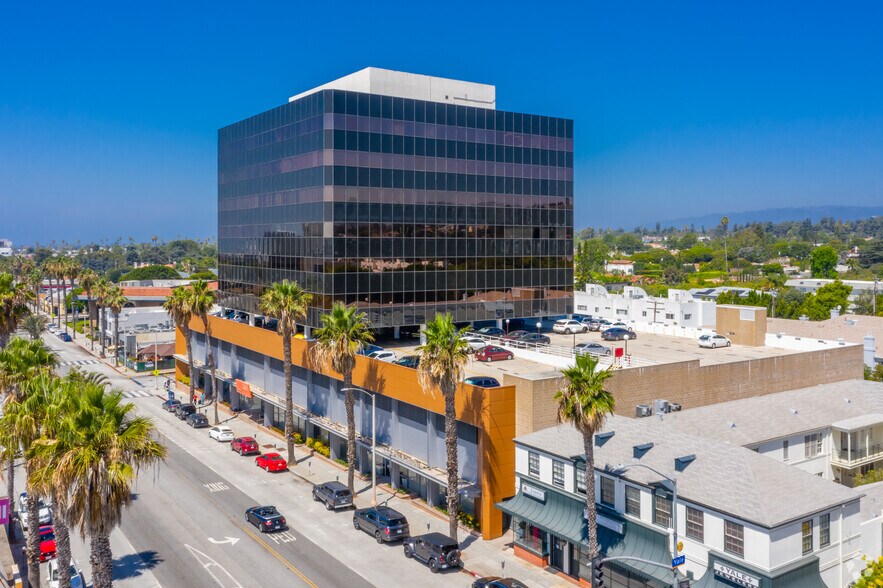2811 Wilshire Blvd, Santa Monica, CA à louer - Photo de l’immeuble – Image 3 sur 4