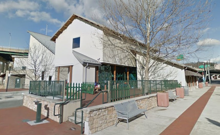 17 Howard St, Cumberland, MD à louer Photo intérieure– Image 1 sur 1