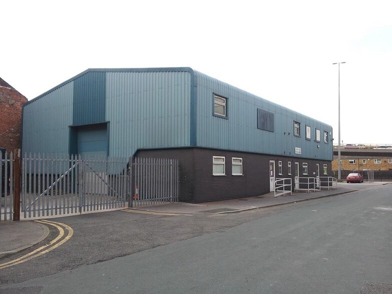 Tadman St, Hull à louer - Photo de l’immeuble – Image 2 sur 3