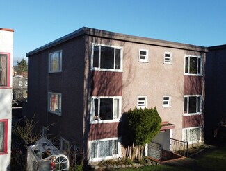Plus de détails pour 1775 Adanac St, Vancouver, BC - Logement à vendre