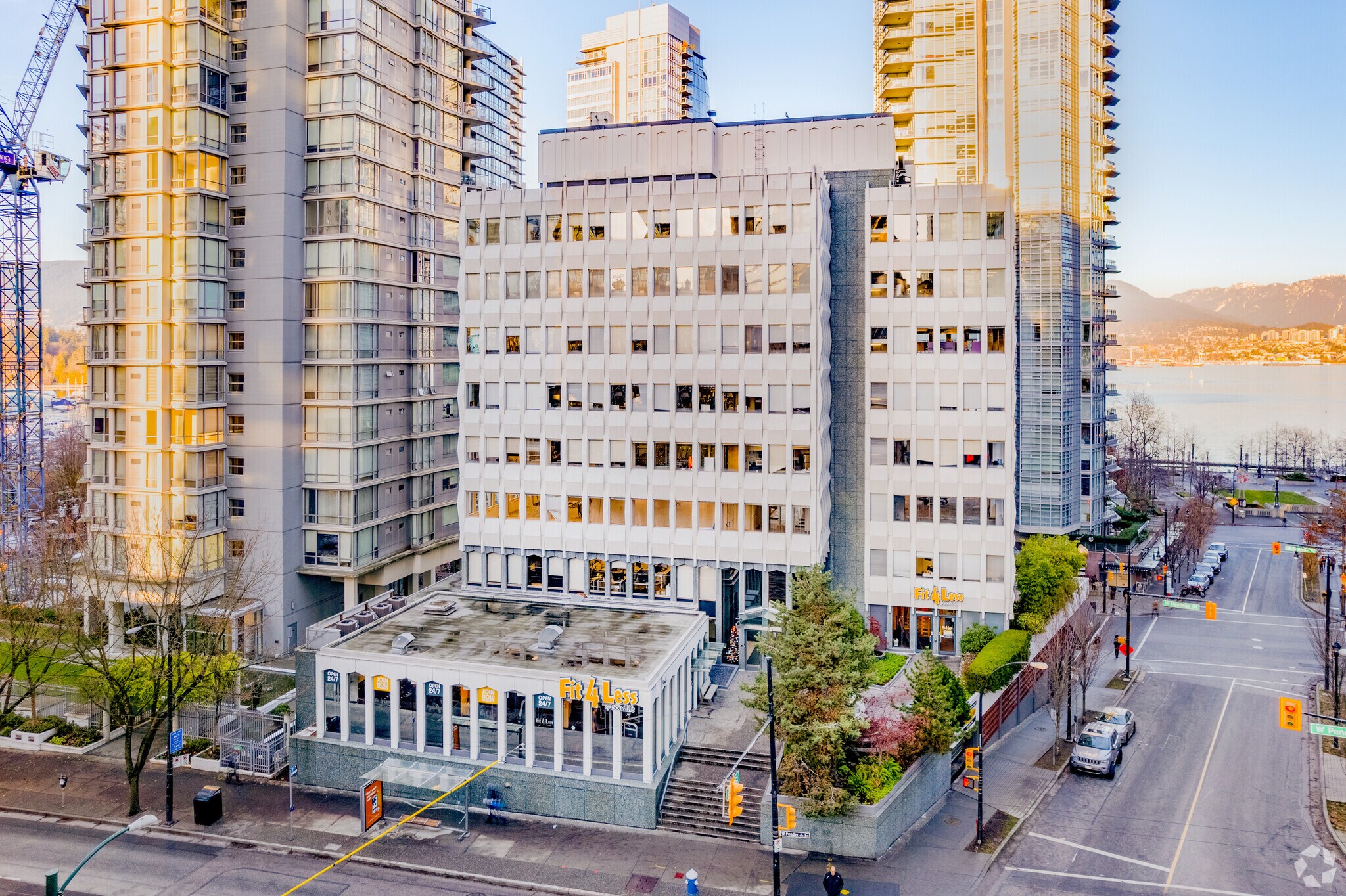 1201 W Pender St, Vancouver, BC à louer Photo principale– Image 1 sur 7