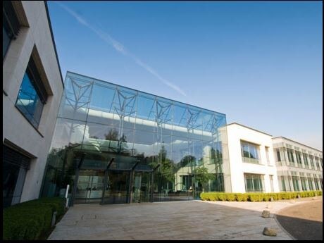 3000 Hillswood Dr, Chertsey à louer - Photo de l’immeuble – Image 2 sur 15