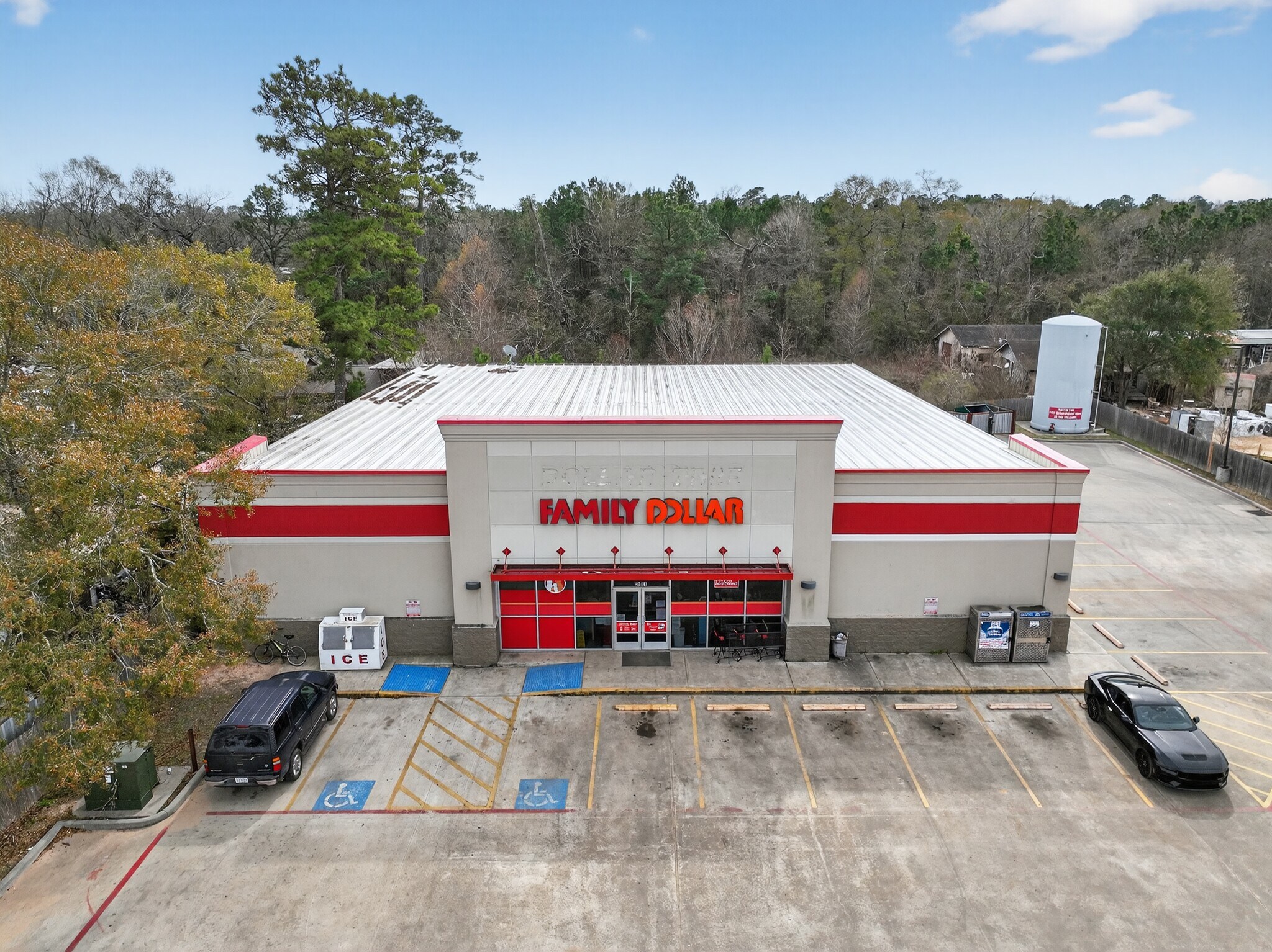 20084 TX-Hwy 105, Cleveland, TX à vendre Photo principale– Image 1 sur 8