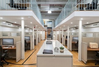 236 Second Ave, New York, NY à louer Photo intérieure– Image 1 sur 5