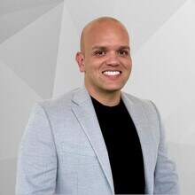 Danilo Aquino