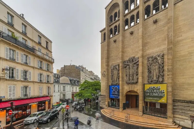 5 Place Tristan Bernard, Paris à louer - Photo de l’immeuble – Image 3 sur 9