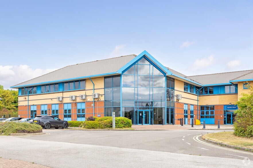Bow Bridge Clos, Rotherham à louer - Photo de l’immeuble – Image 2 sur 2