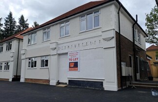Plus de détails pour 50 Nutfield Rd, Merstham - Local commercial à louer