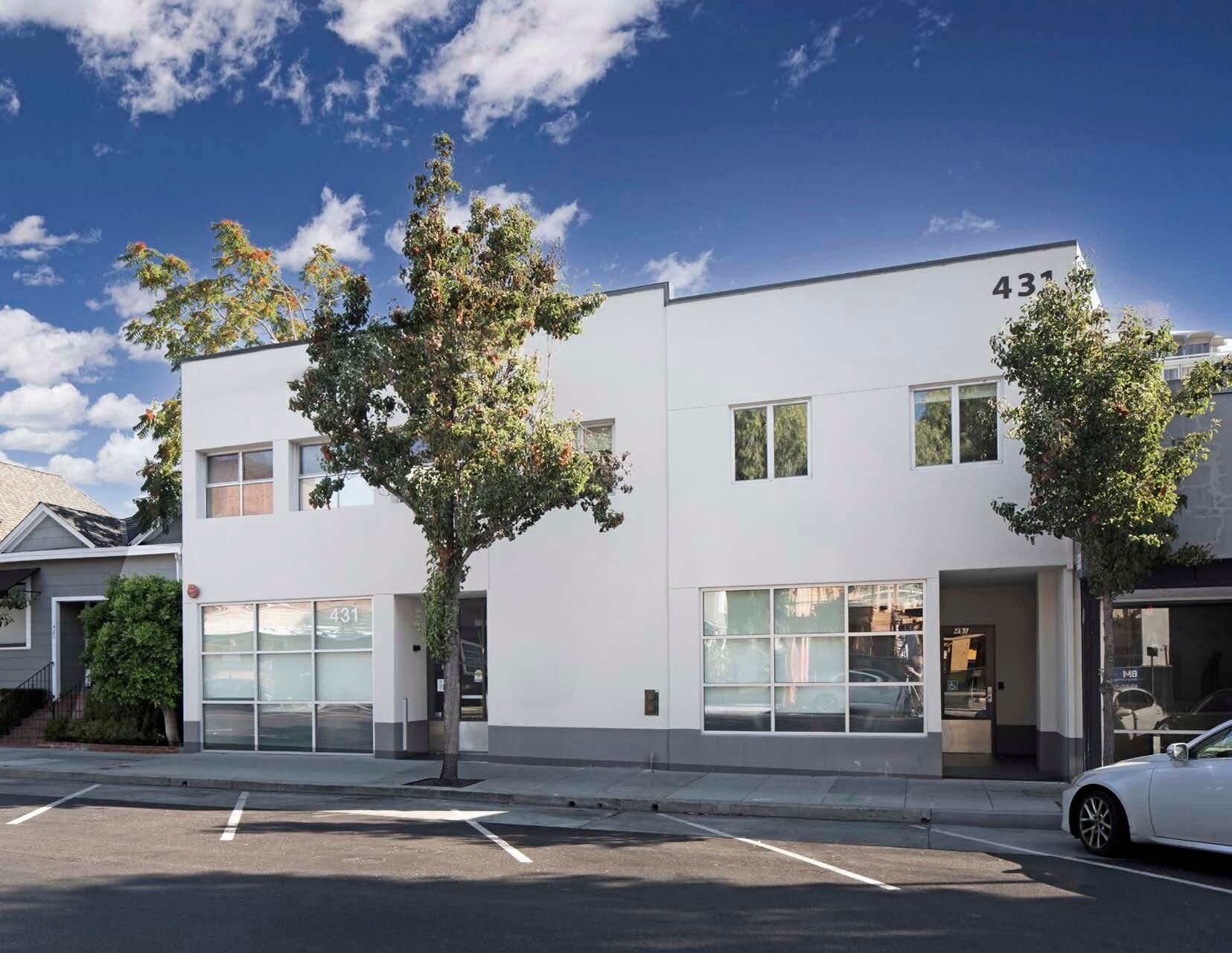 431 Waverley St, Palo Alto, CA à louer Photo de l’immeuble– Image 1 sur 9