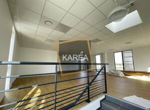 Local d’activités dans Chanteloup-en-Brie à louer Photo intérieure– Image 2 sur 4