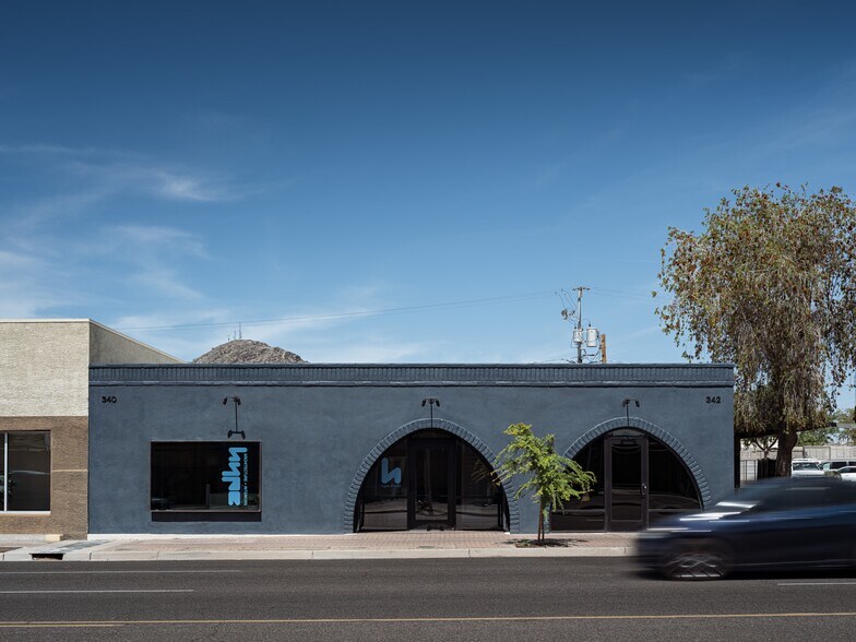 340-342 E Dunlap Ave, Phoenix, AZ à louer - Photo de l’immeuble – Image 1 sur 9