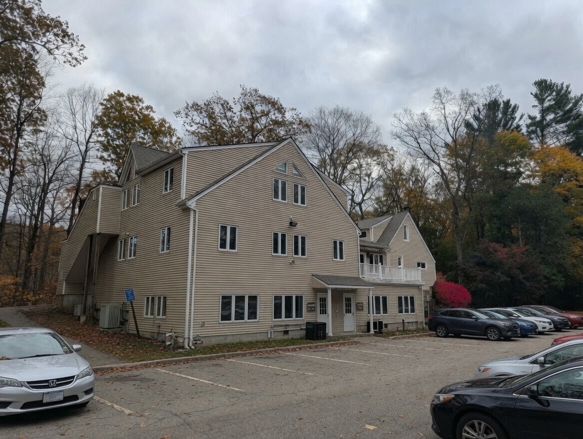 569 Main St, Monroe, CT à vendre Photo de l’immeuble– Image 1 sur 15