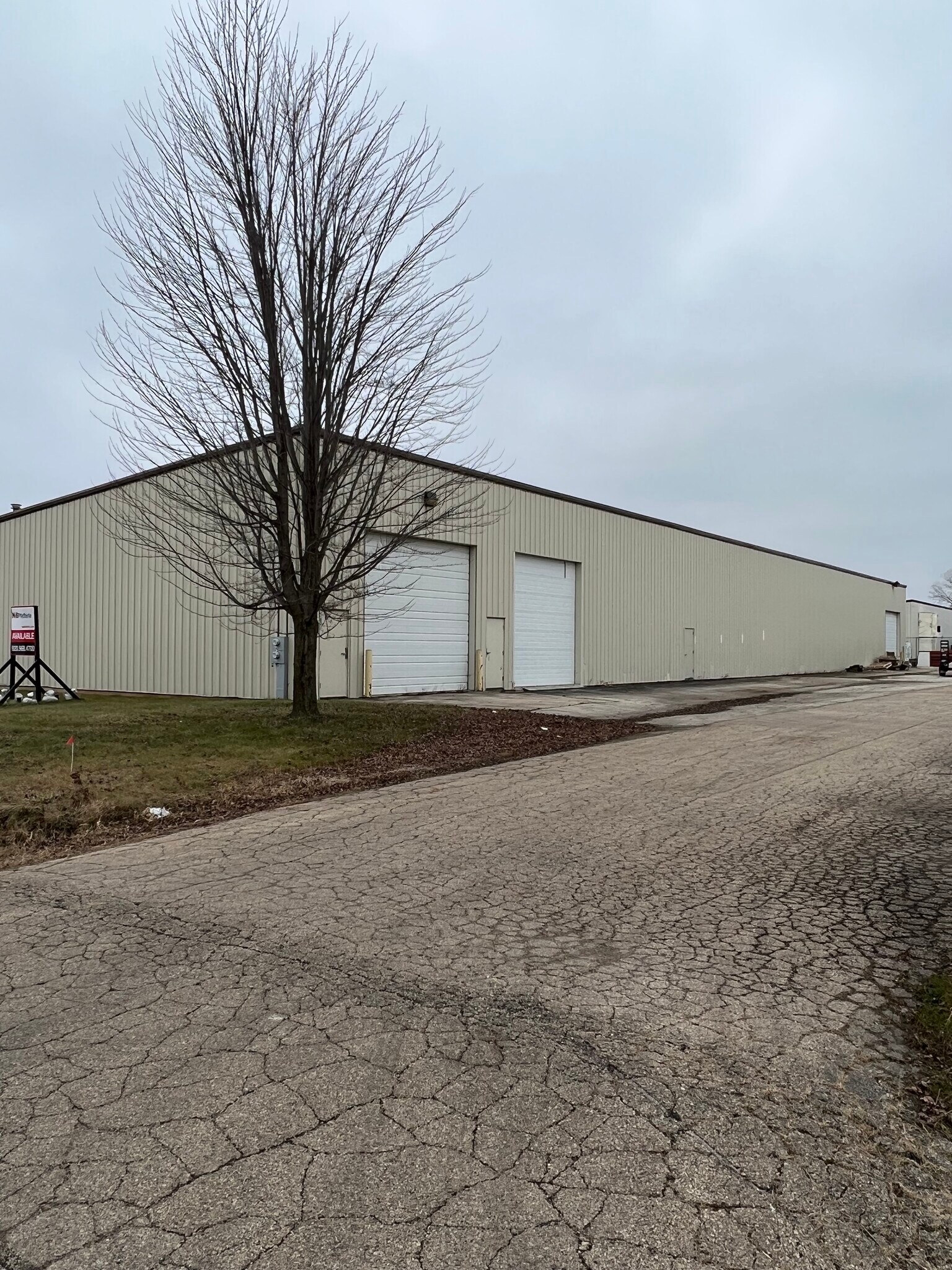 2535 N Tyler Dr, Appleton, WI à louer Photo principale– Image 1 sur 3